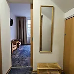 Nileja Pensjonat 3*